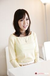 Я только на людях скромная