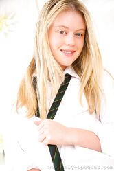 А соски не покажу!