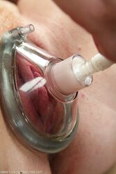 Настоящая извращенка