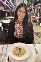 Моя дырочка - мой источник пропитания