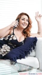 Ее ротик хранит много секретов